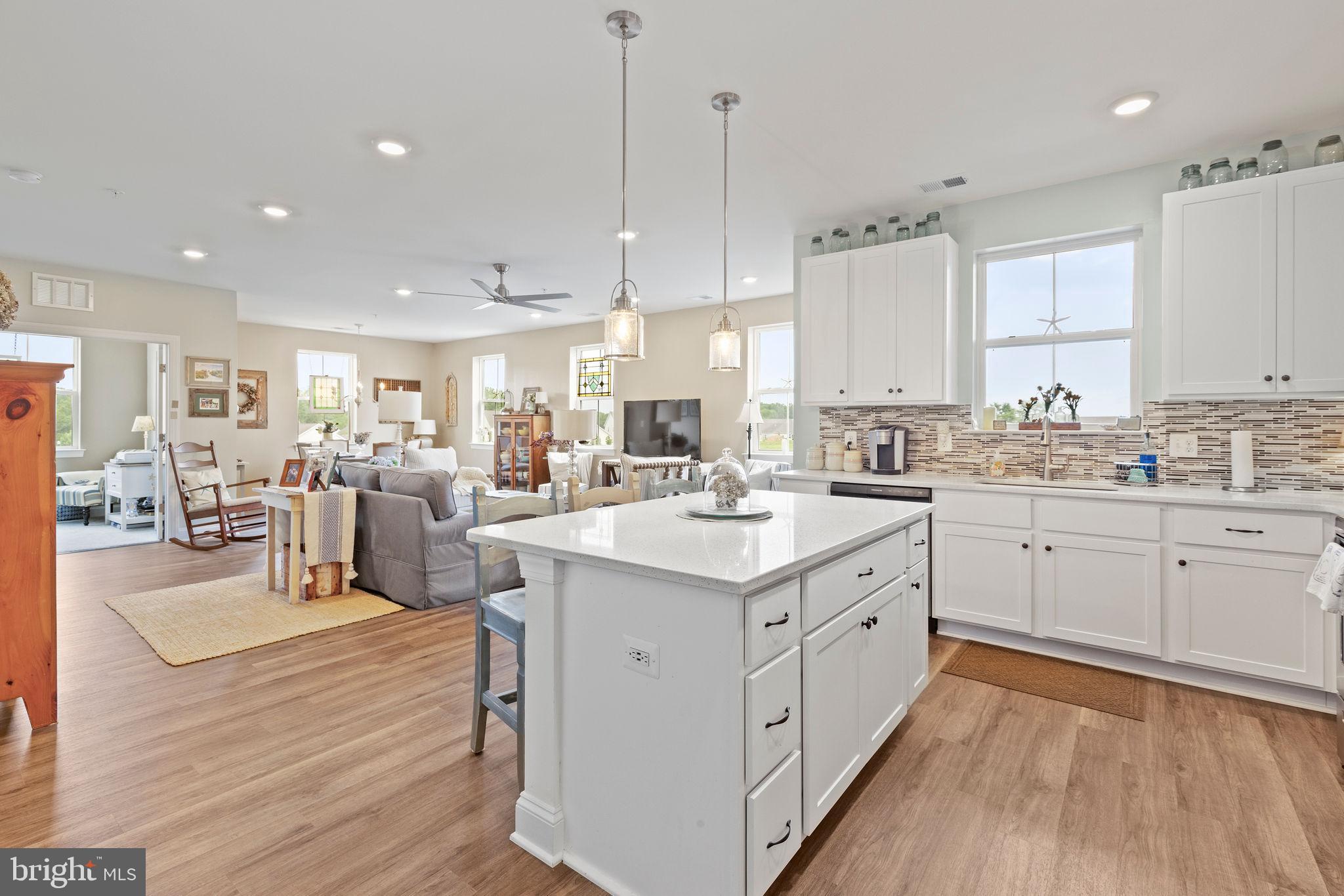 401 BOLD RULER COURT 302