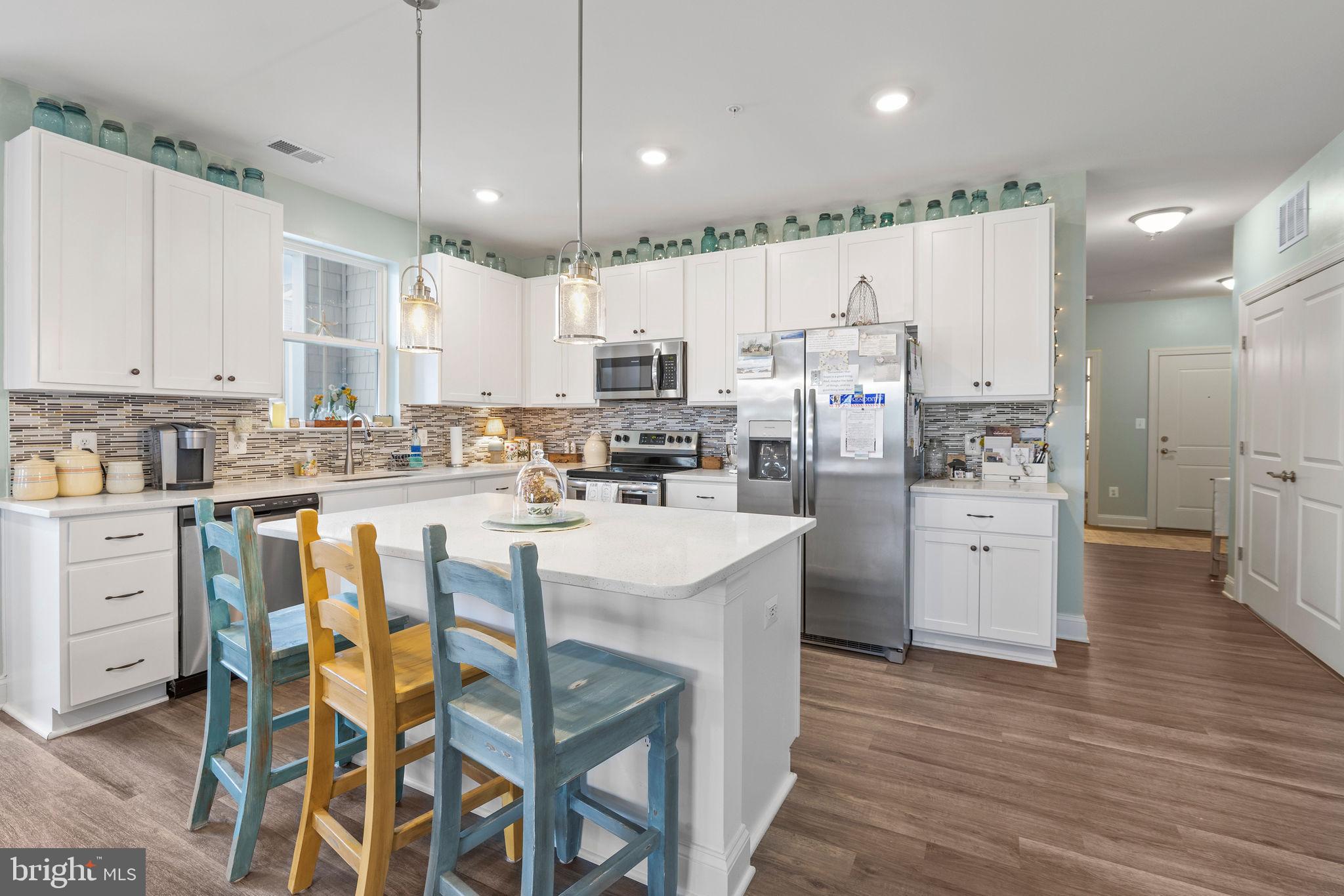 401 BOLD RULER COURT 302