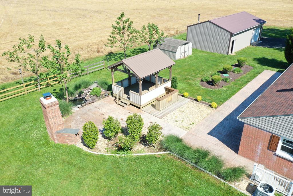304 TIMOTHY DRIVE