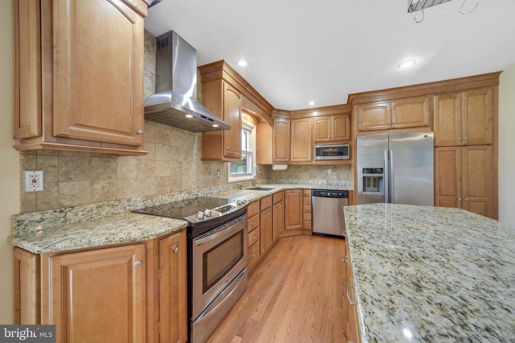 304 TIMOTHY DRIVE