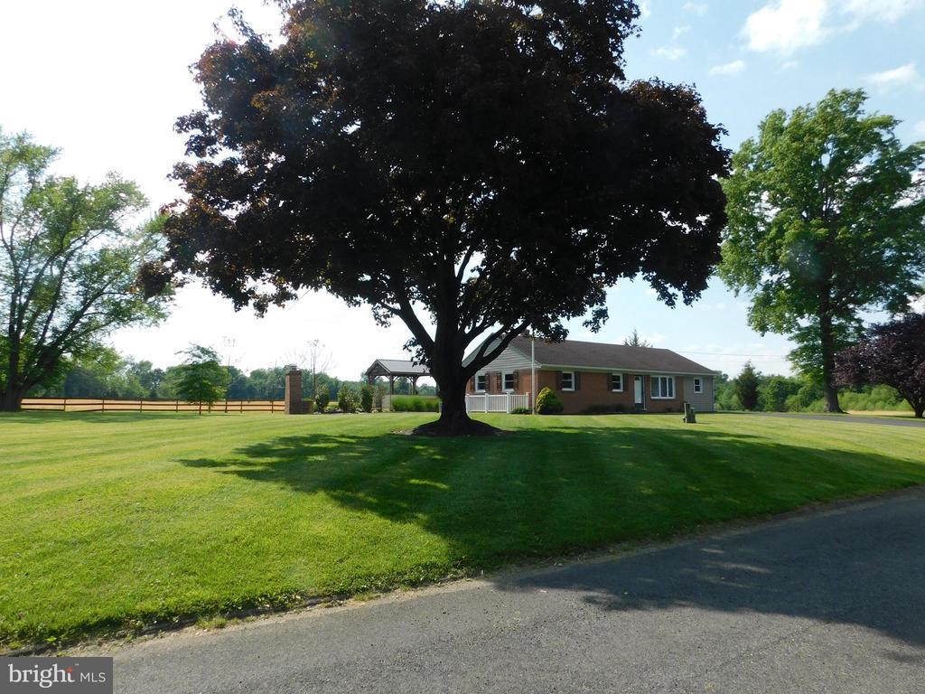 304 TIMOTHY DRIVE