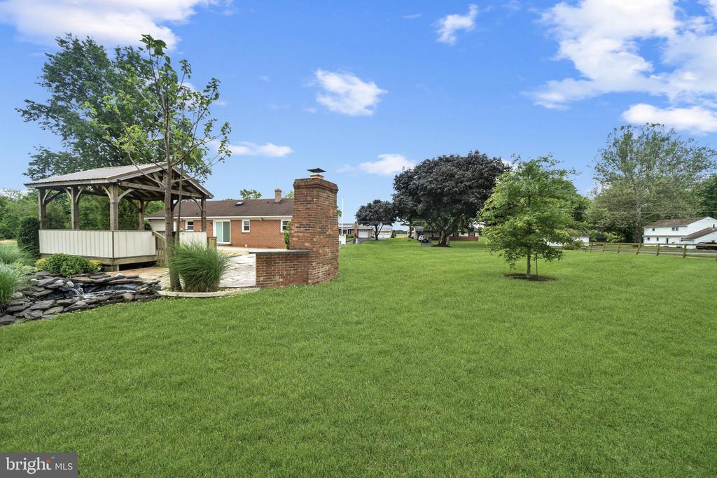 304 TIMOTHY DRIVE