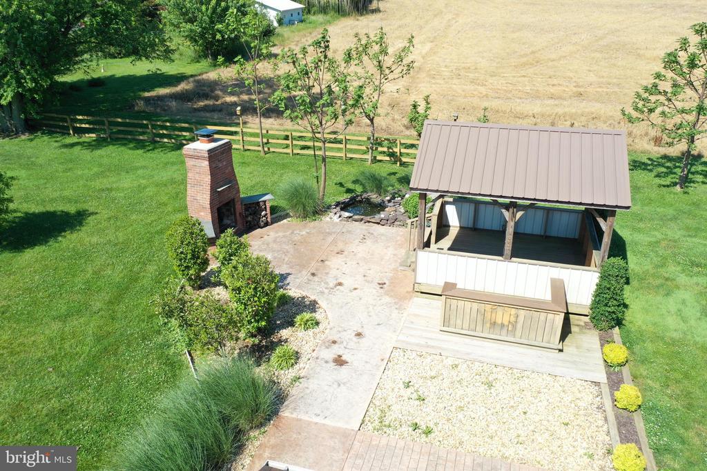 304 TIMOTHY DRIVE