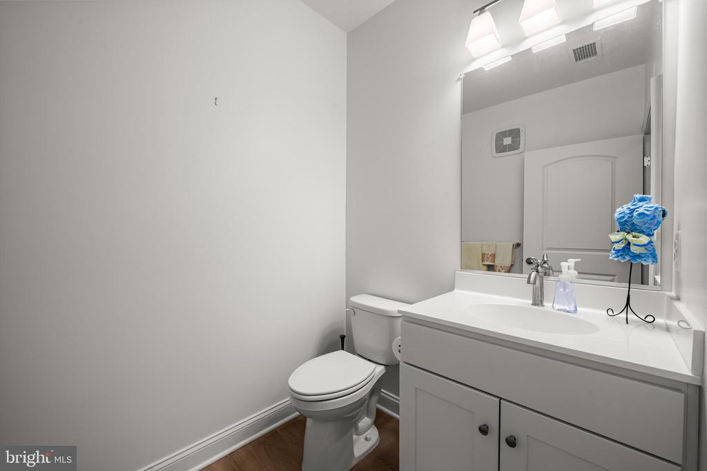 636 WALLINGFORD ROAD Unit: 3G