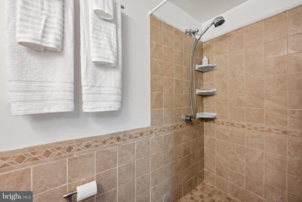 10564 TWIN RIVERS ROAD B-1