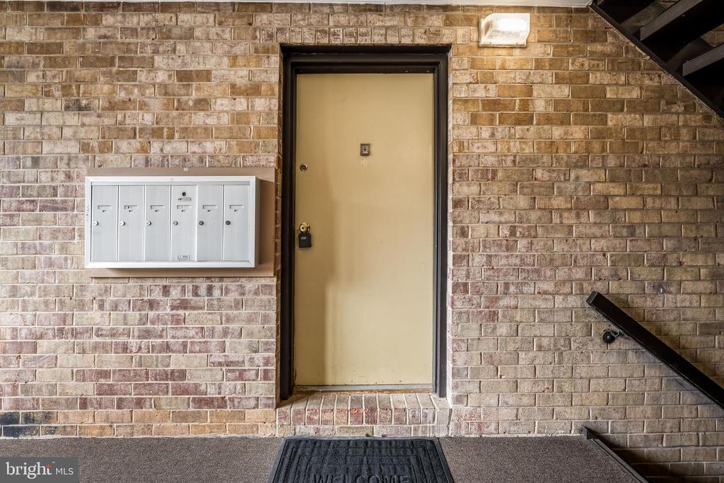 10564 TWIN RIVERS ROAD B-1