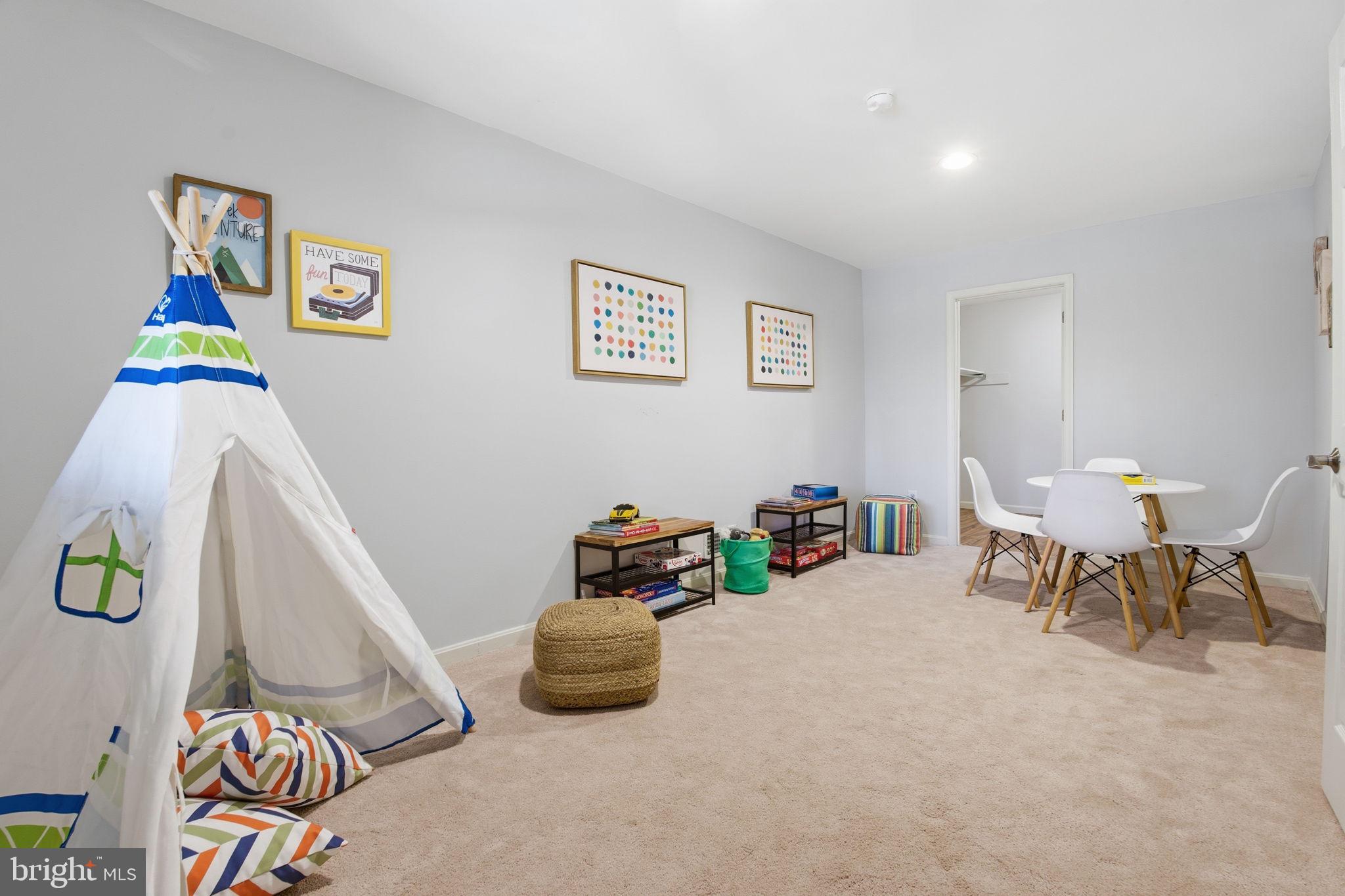22 BRINKWOOD ROAD