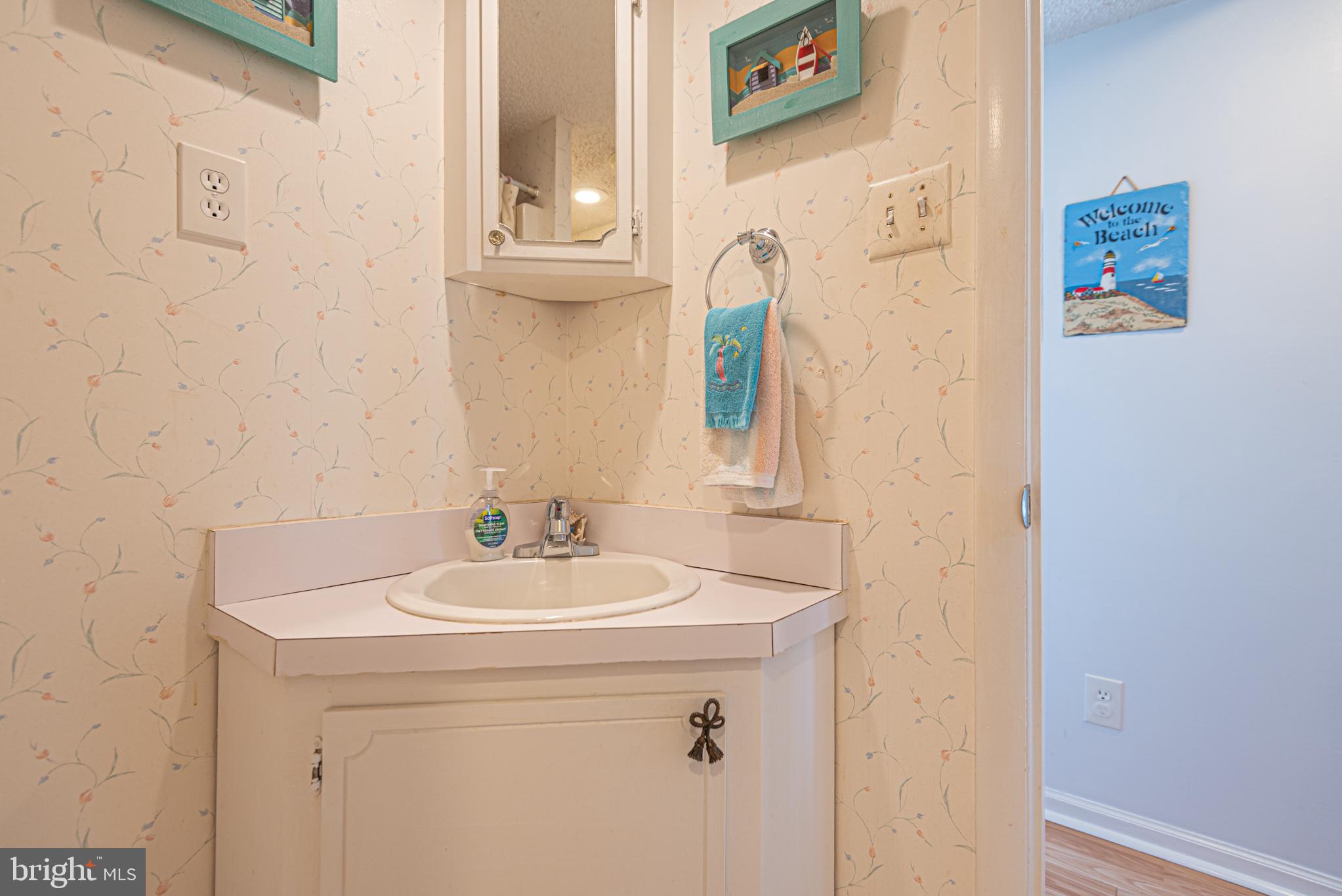 210 WINDWARD DRIVE A