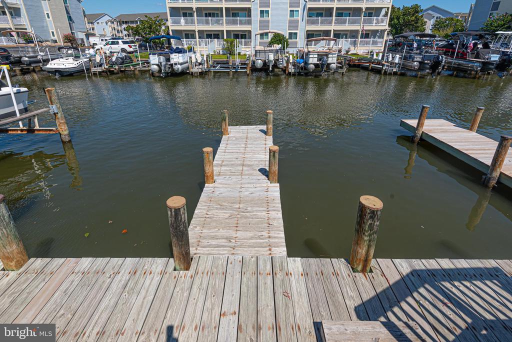210 WINDWARD DRIVE A