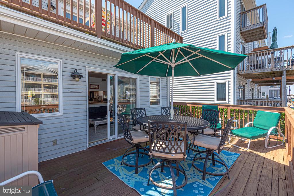 210 WINDWARD DRIVE A