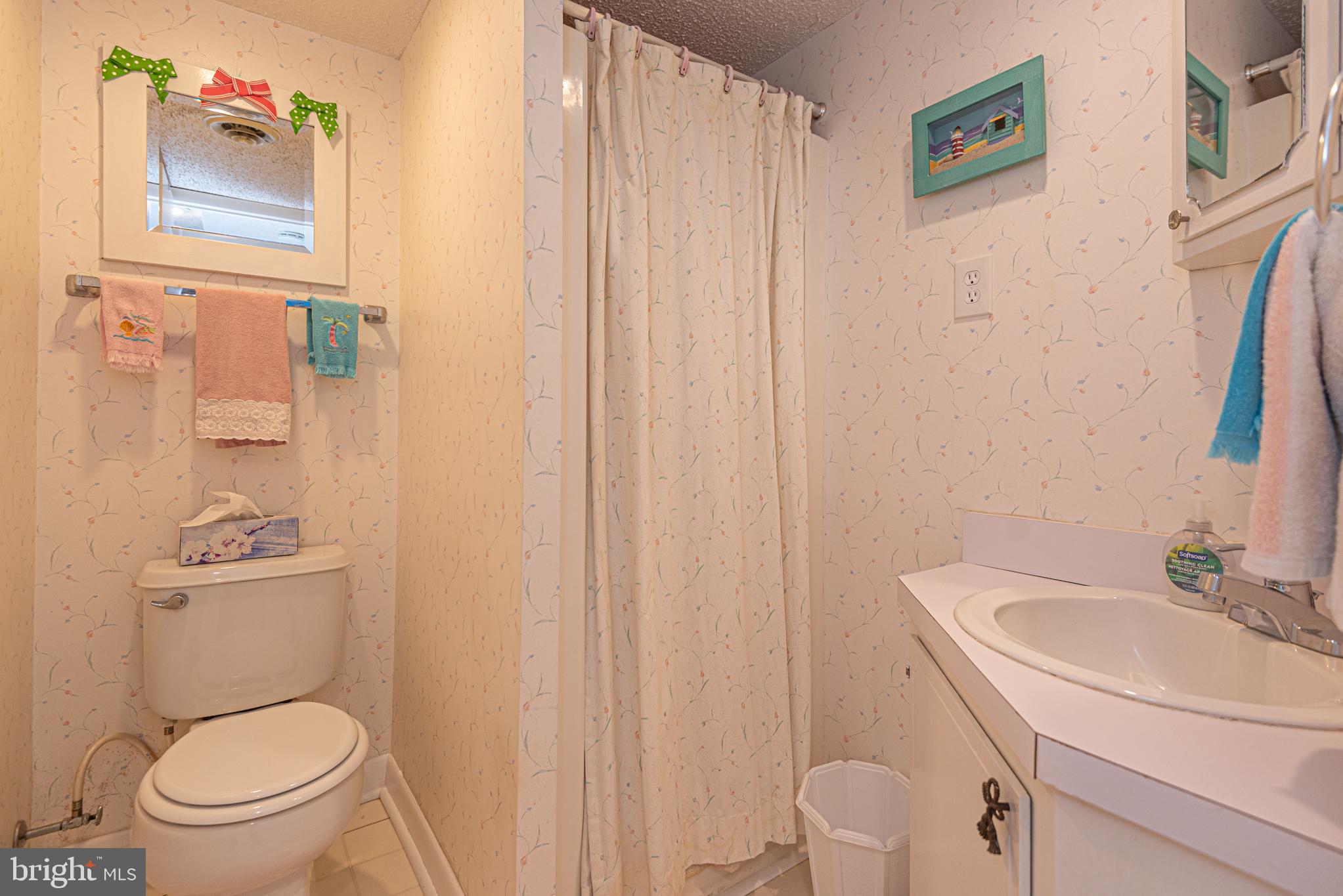 210 WINDWARD DRIVE A