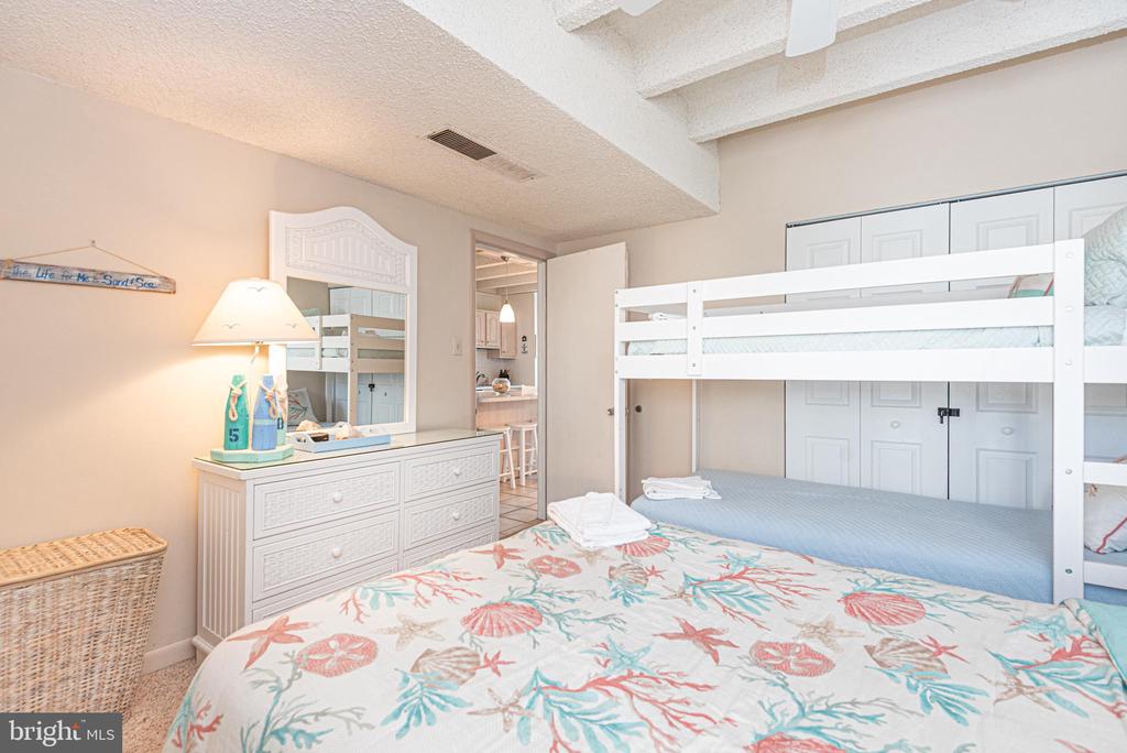 7604 COASTAL HIGHWAY Unit: 2C