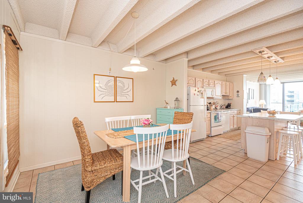 7604 COASTAL HIGHWAY Unit: 2C