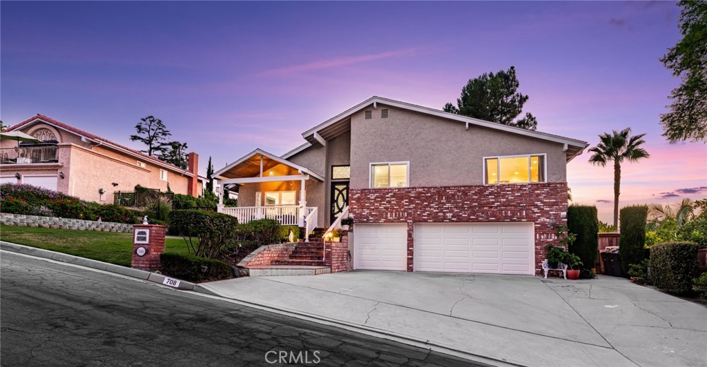 708 Panorama Road