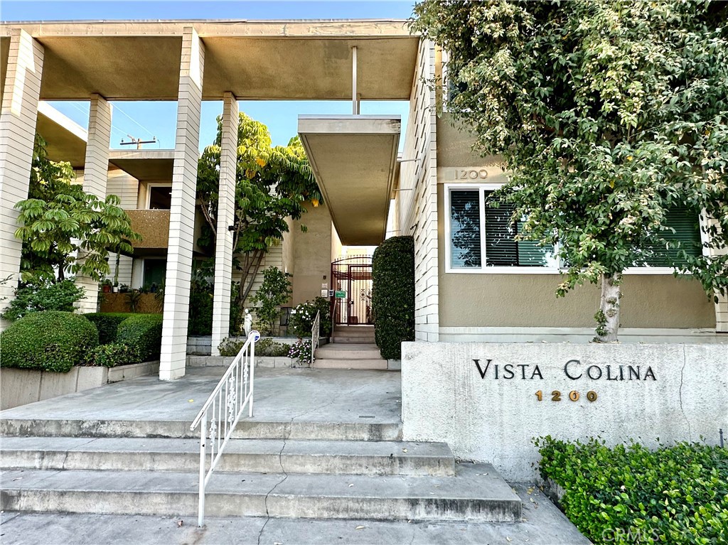 1200 W Huntington Drive 2