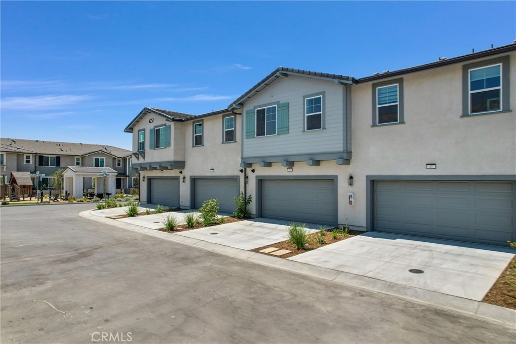 4252 Hibiscus Paseo 63