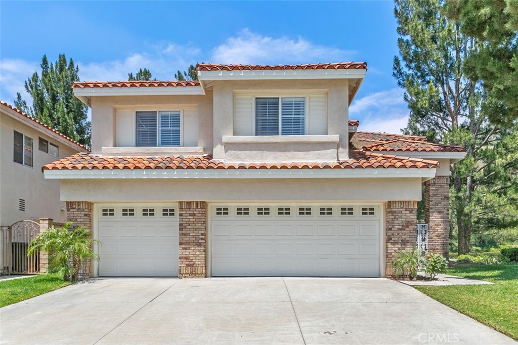 892 S Briar Rose Lane