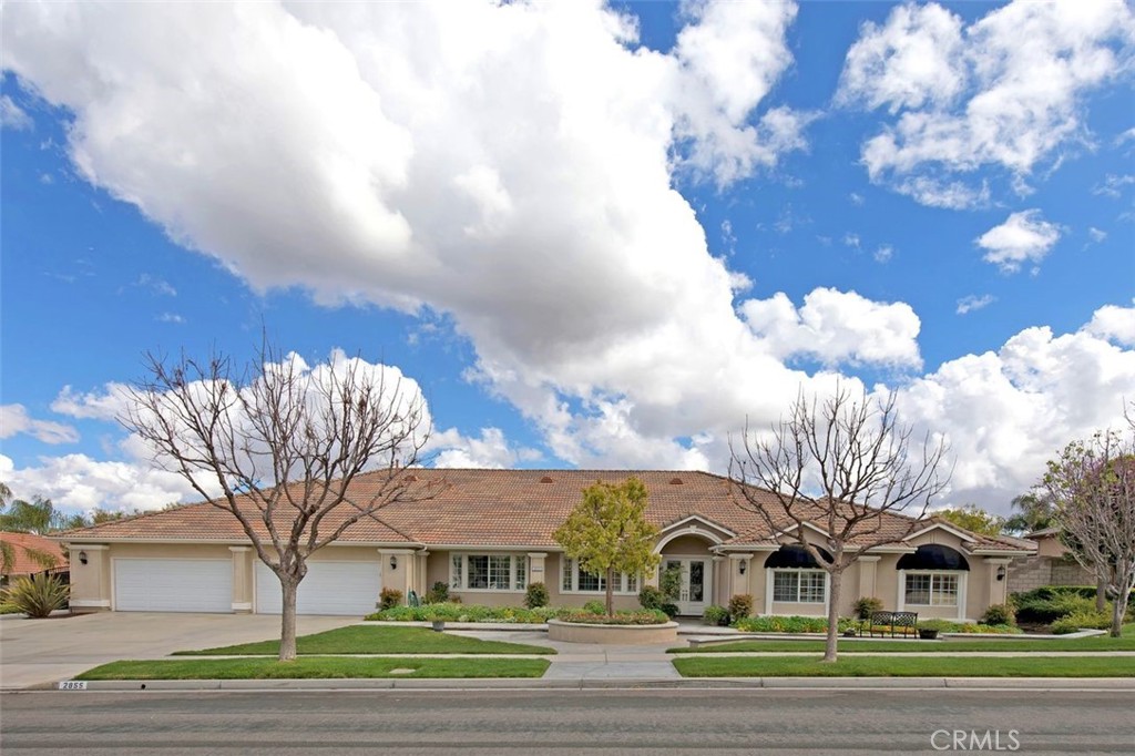 2855 Citrocado Ranch Street