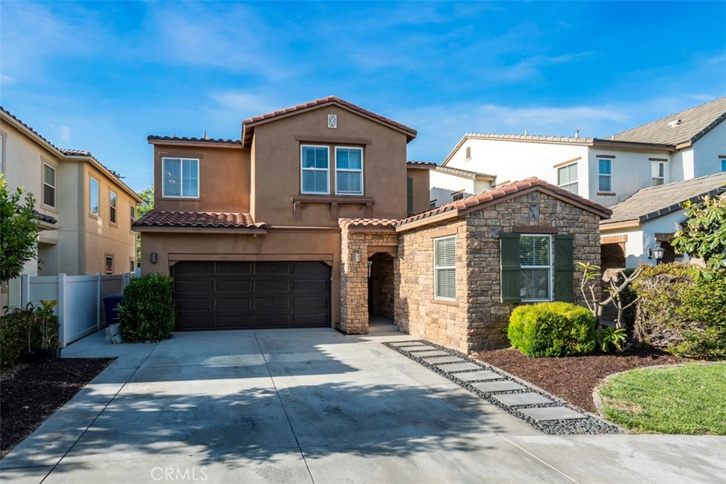 54 Revell Circle