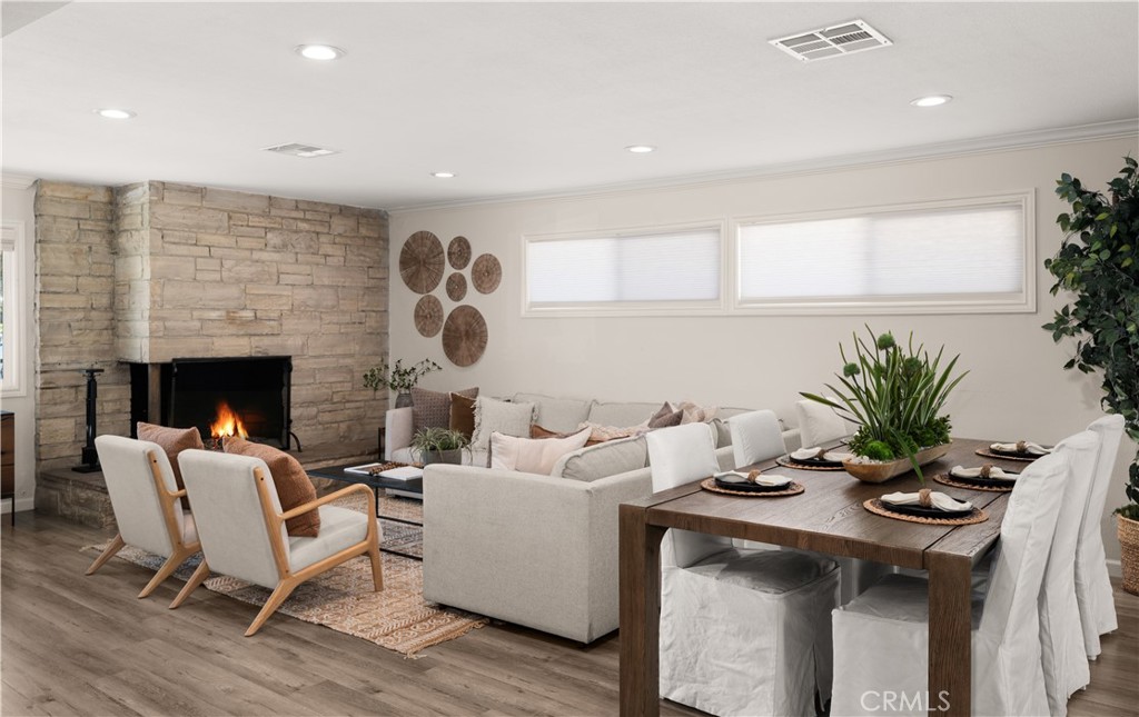 624 N Walnut