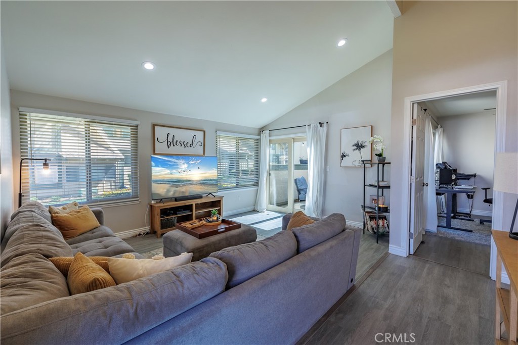 1422 Camelot Drive