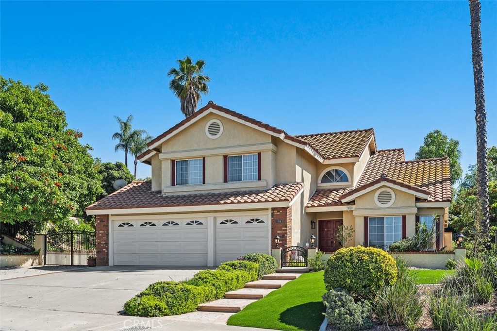 305 Mission Grove N