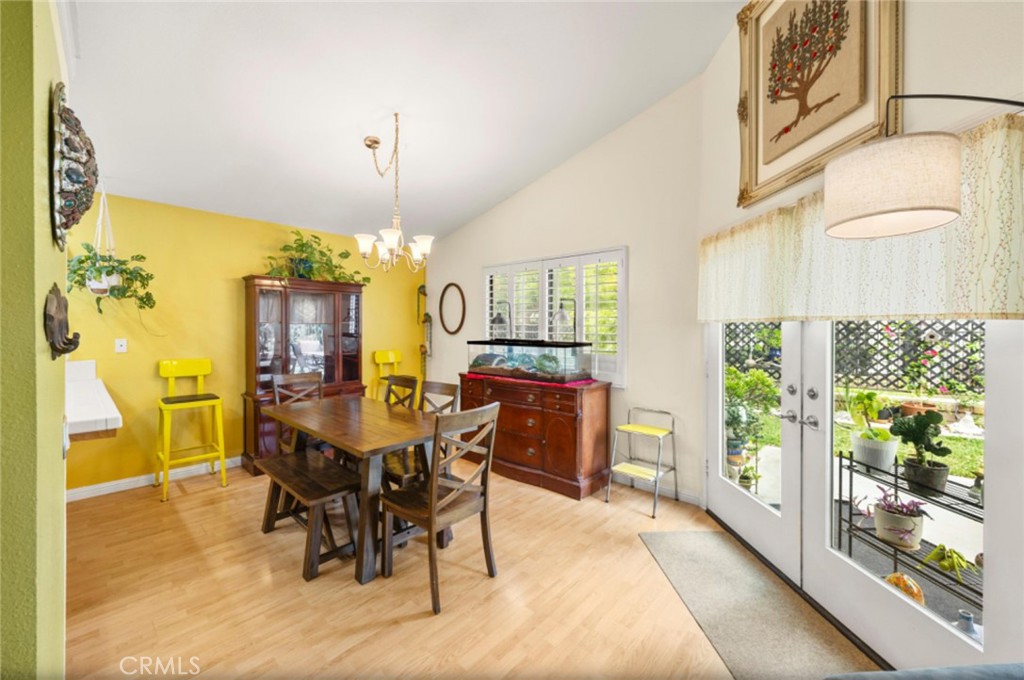 1213 Eckenrode