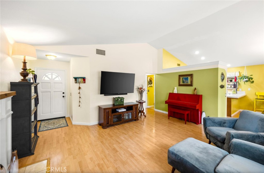 1213 Eckenrode