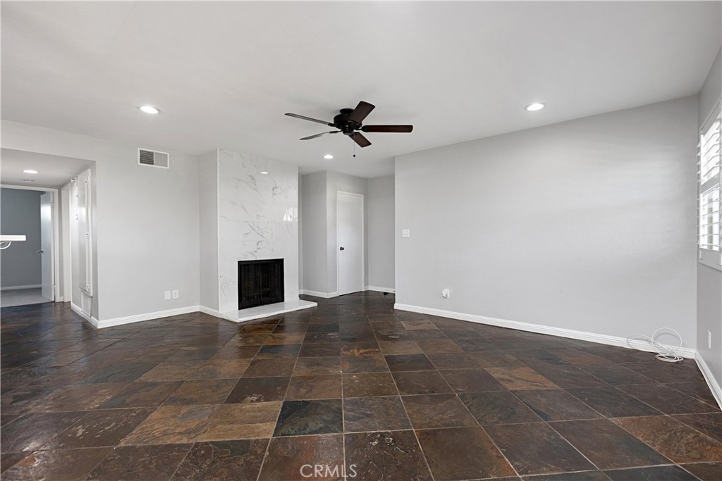 17572 Vandenberg Lane 01