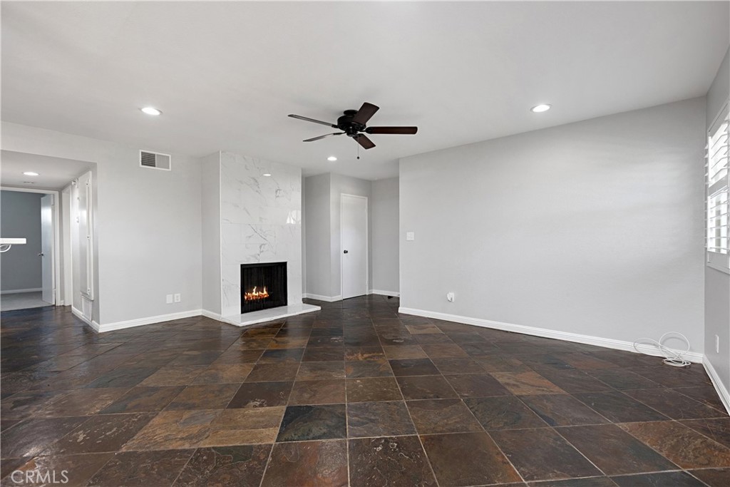 17572 Vandenberg Lane 01