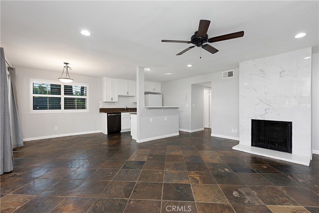 17572 Vandenberg Lane 01