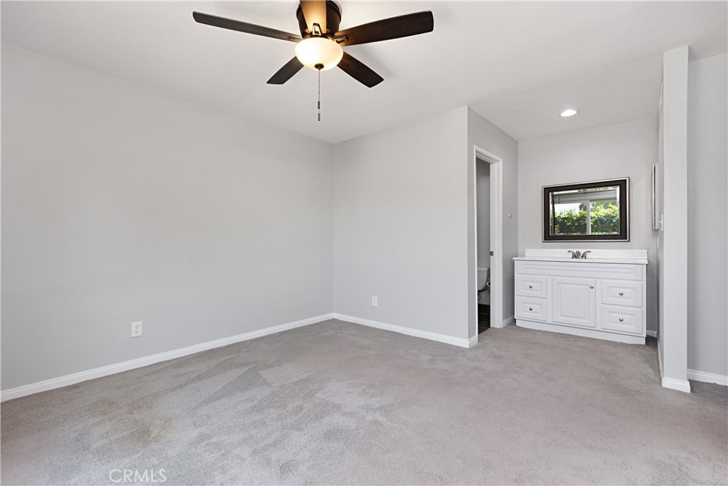 17572 Vandenberg Lane 01