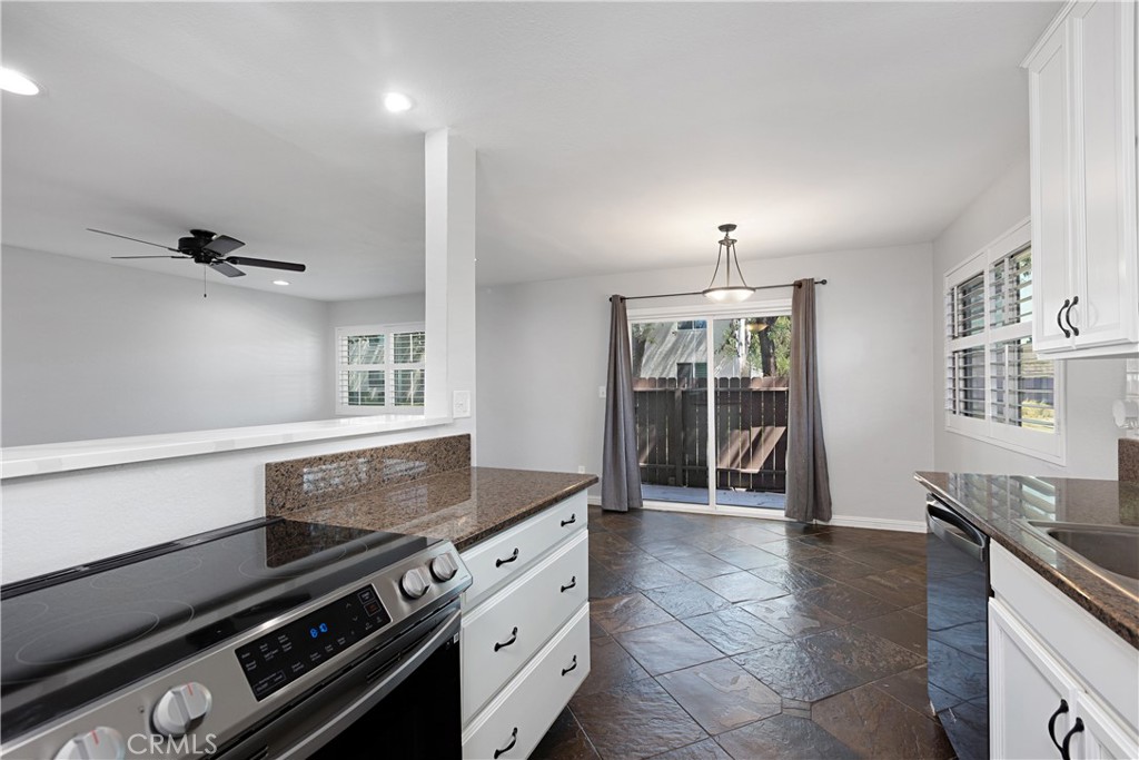17572 Vandenberg Lane 01