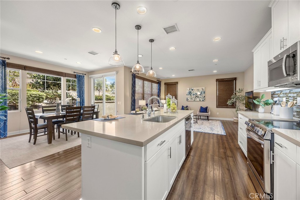 4330 Avocado Grove Lane