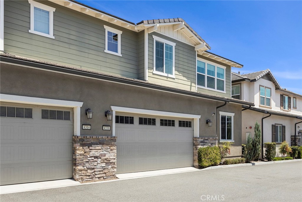 4330 Avocado Grove Lane