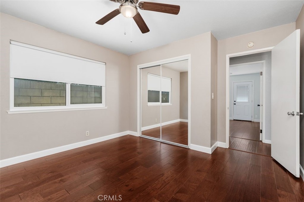 3338 E Radcliffe