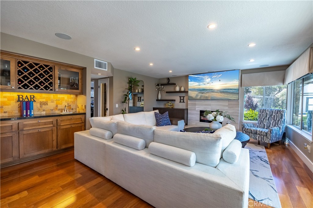 10851 Orchard View Lane