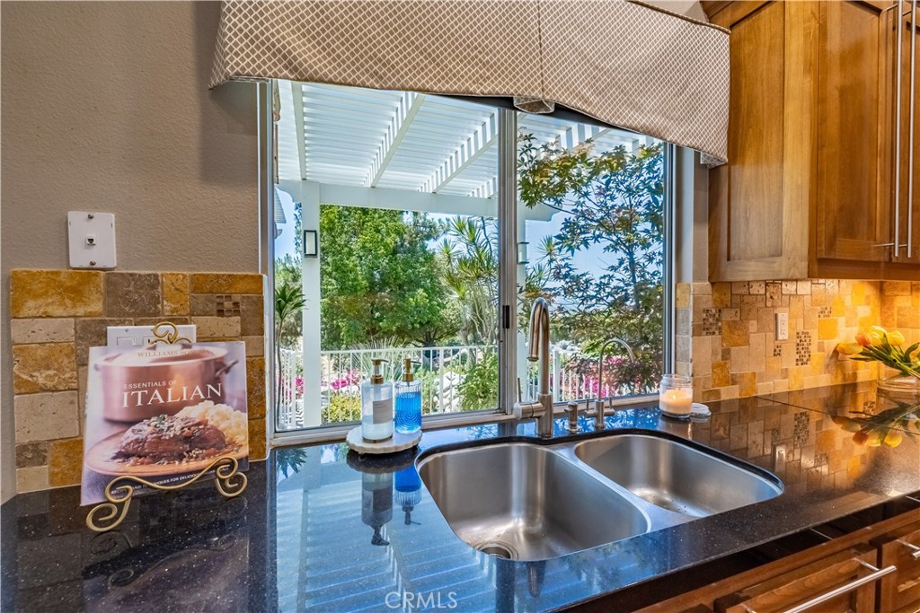 10851 Orchard View Lane