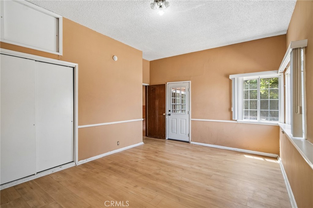 5129 Brea Crest