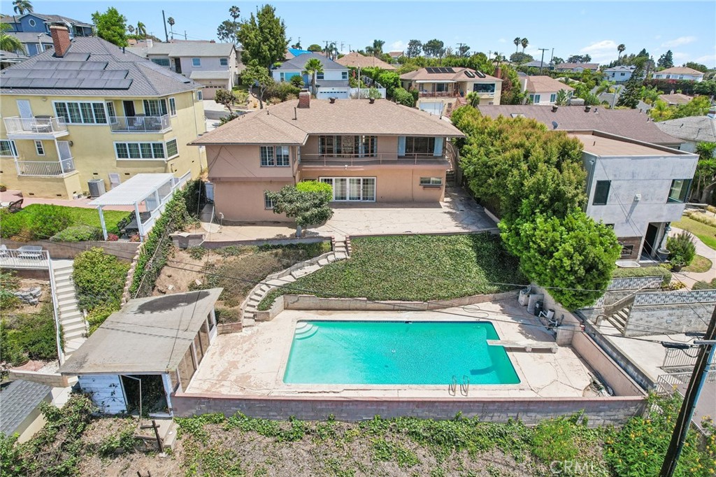5129 Brea Crest
