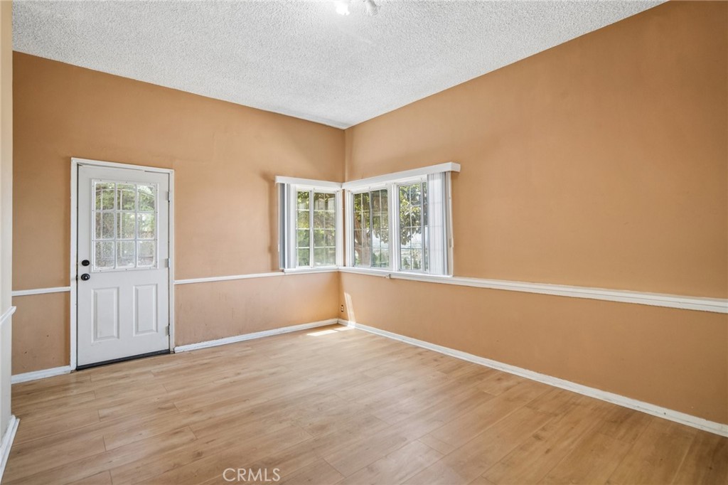 5129 Brea Crest