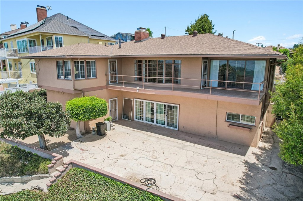 5129 Brea Crest