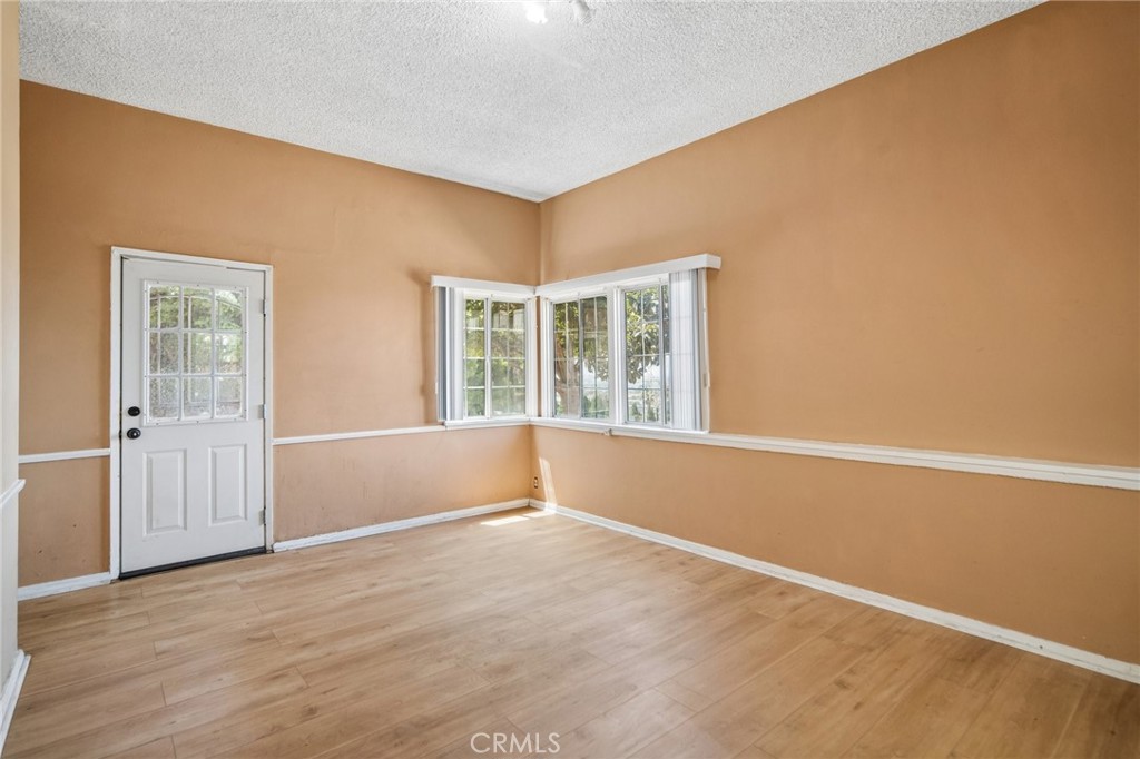 5129 Brea Crest