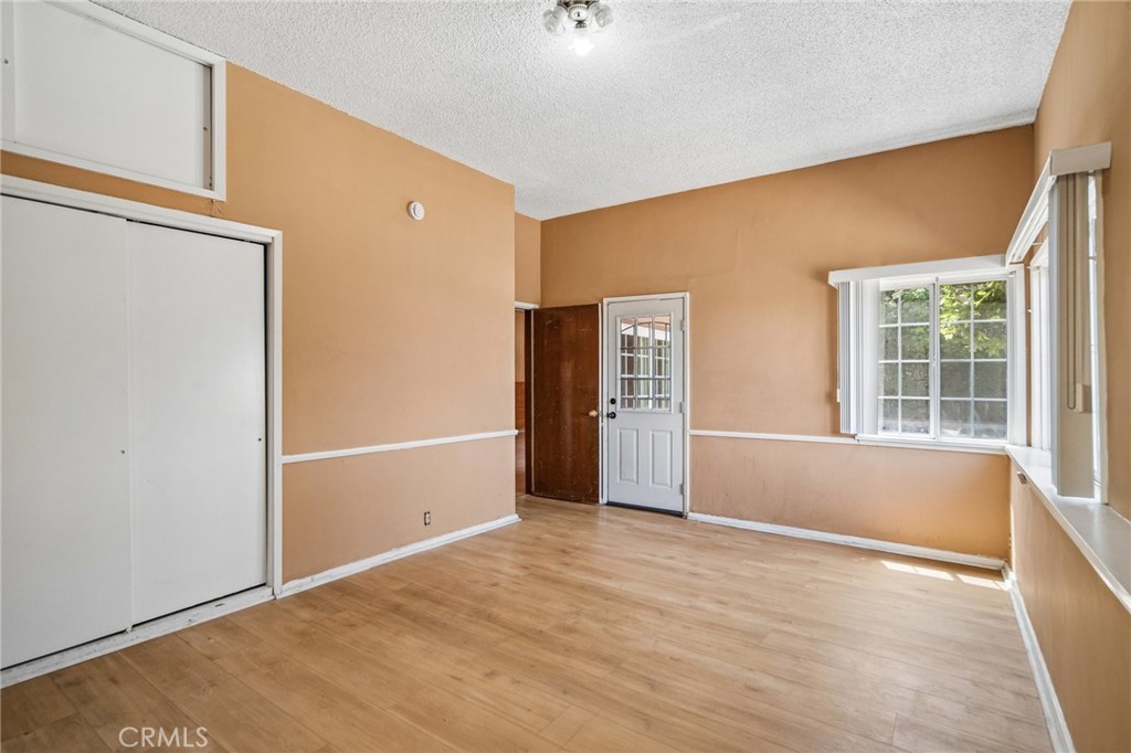 5129 Brea Crest
