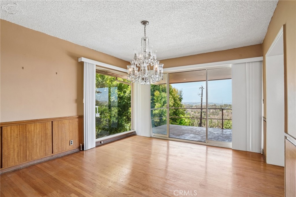 5129 Brea Crest