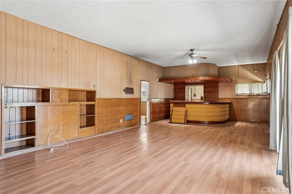 5129 Brea Crest