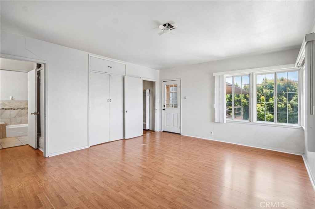 5129 Brea Crest