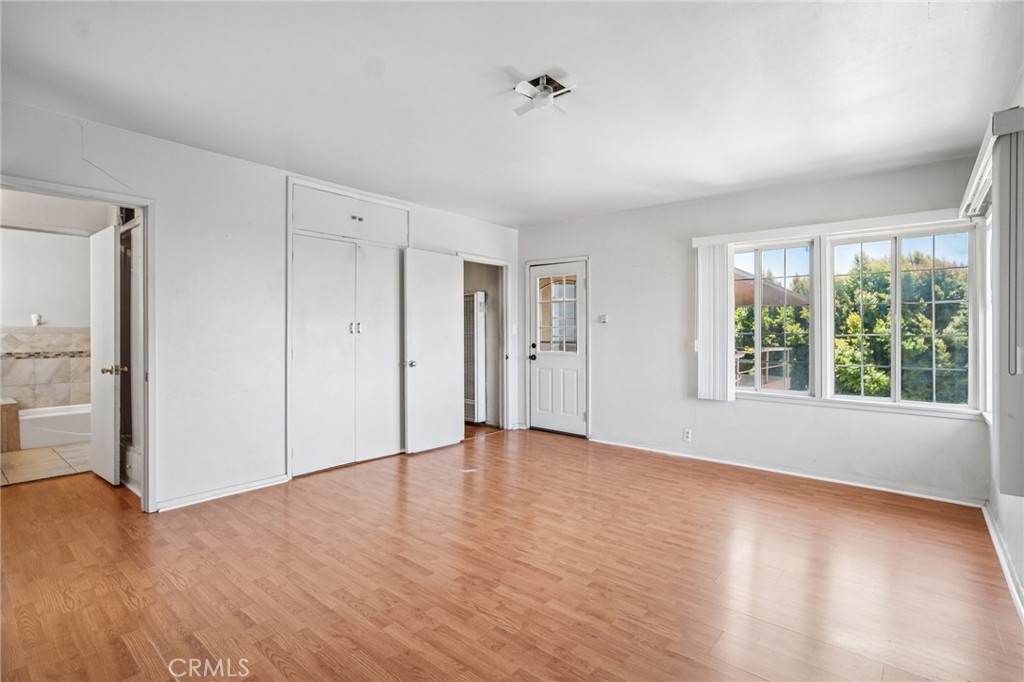 5129 Brea Crest