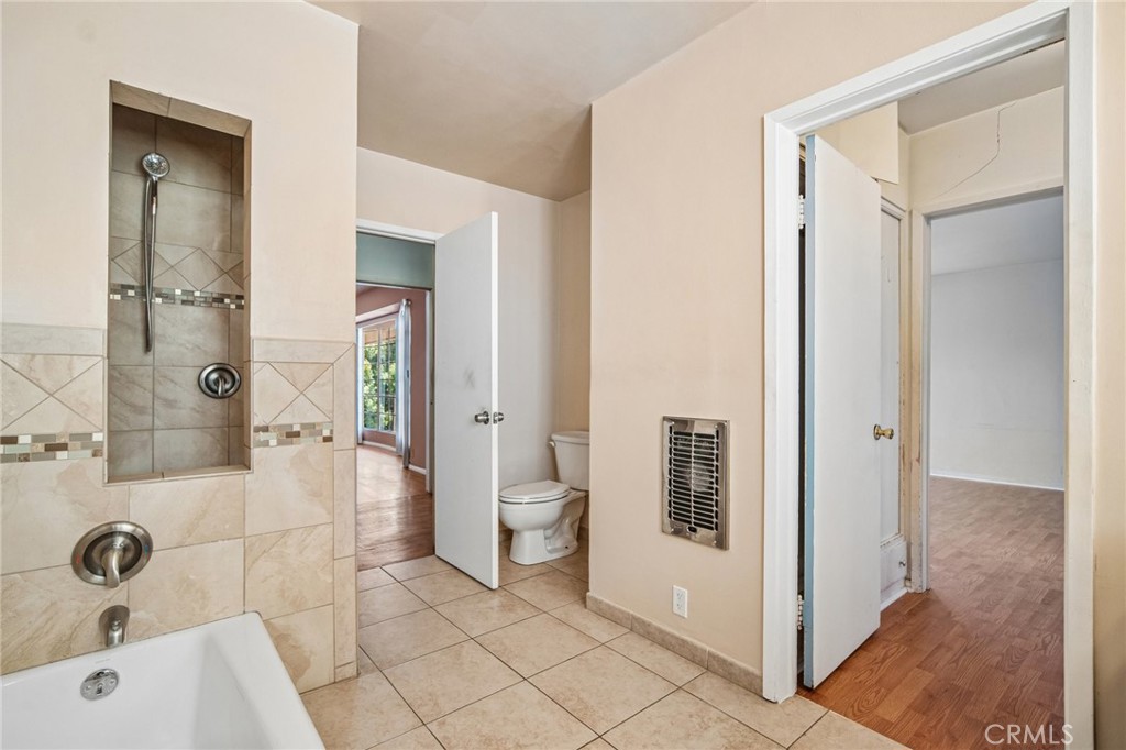 5129 Brea Crest