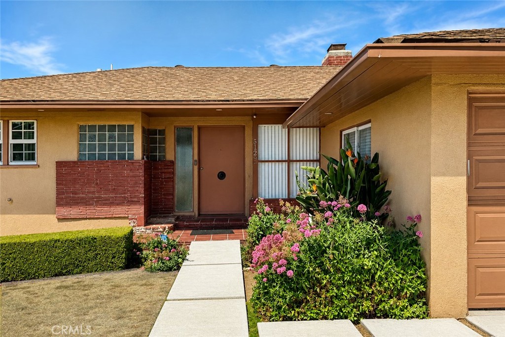 5129 Brea Crest